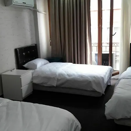 Grand Apartment