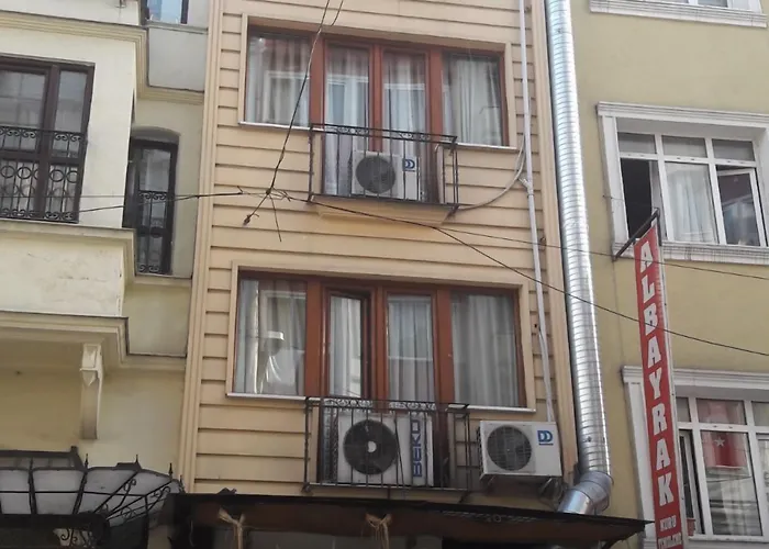 Grand Aparts Appartement *